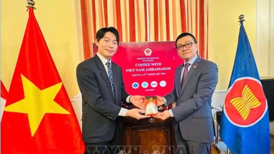 “Coffee with Vietnam Ambassador” initiative spreads Vietnam’s story